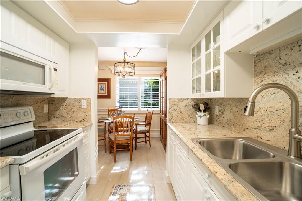 388 4th AVE S 388