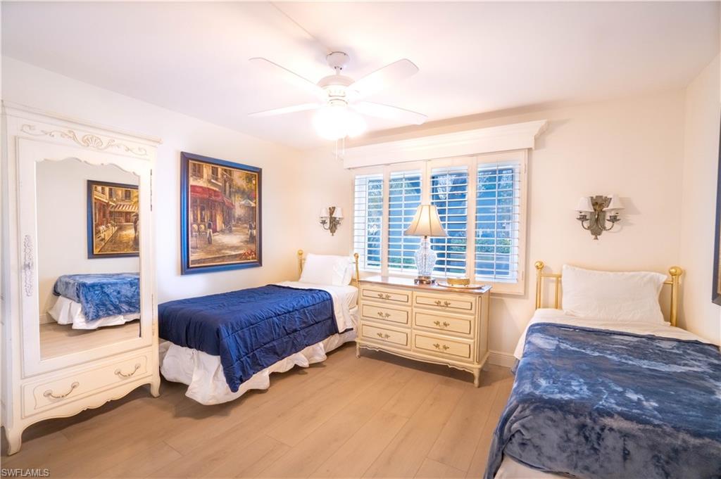 388 4th AVE S 388