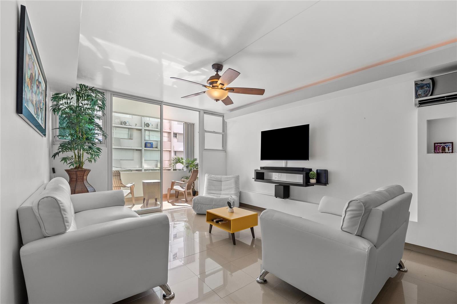 14 CALLE MARSEILLES #3D