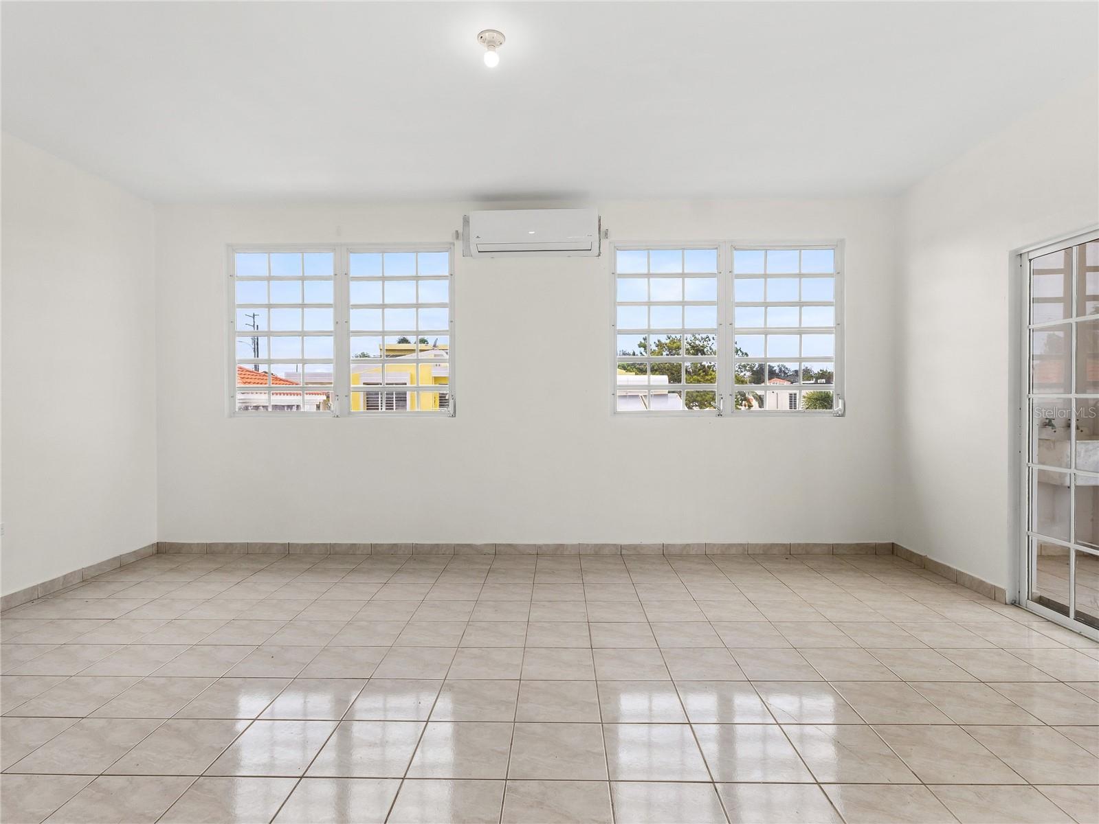 18 carr 2 km 122.3 VILLA ESTELA