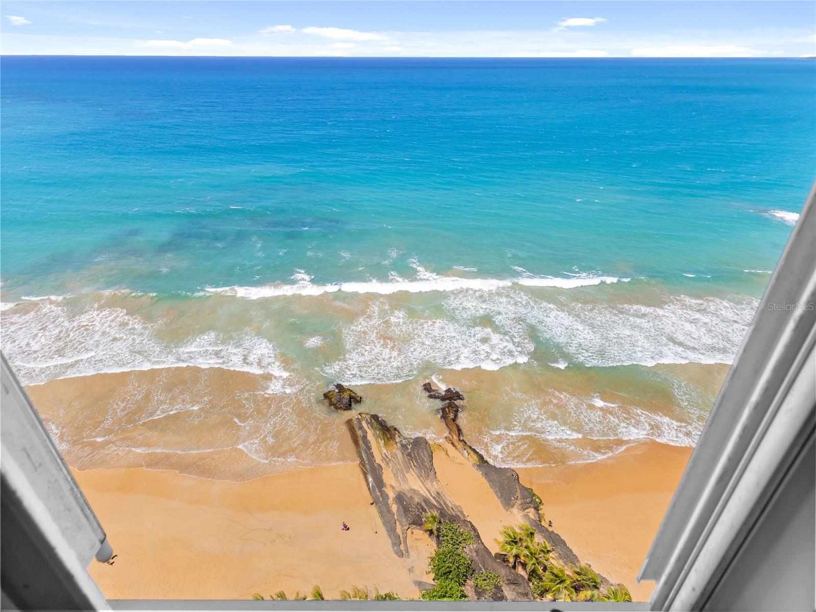 CONDOMINIO SANDY HILLS W #19B
