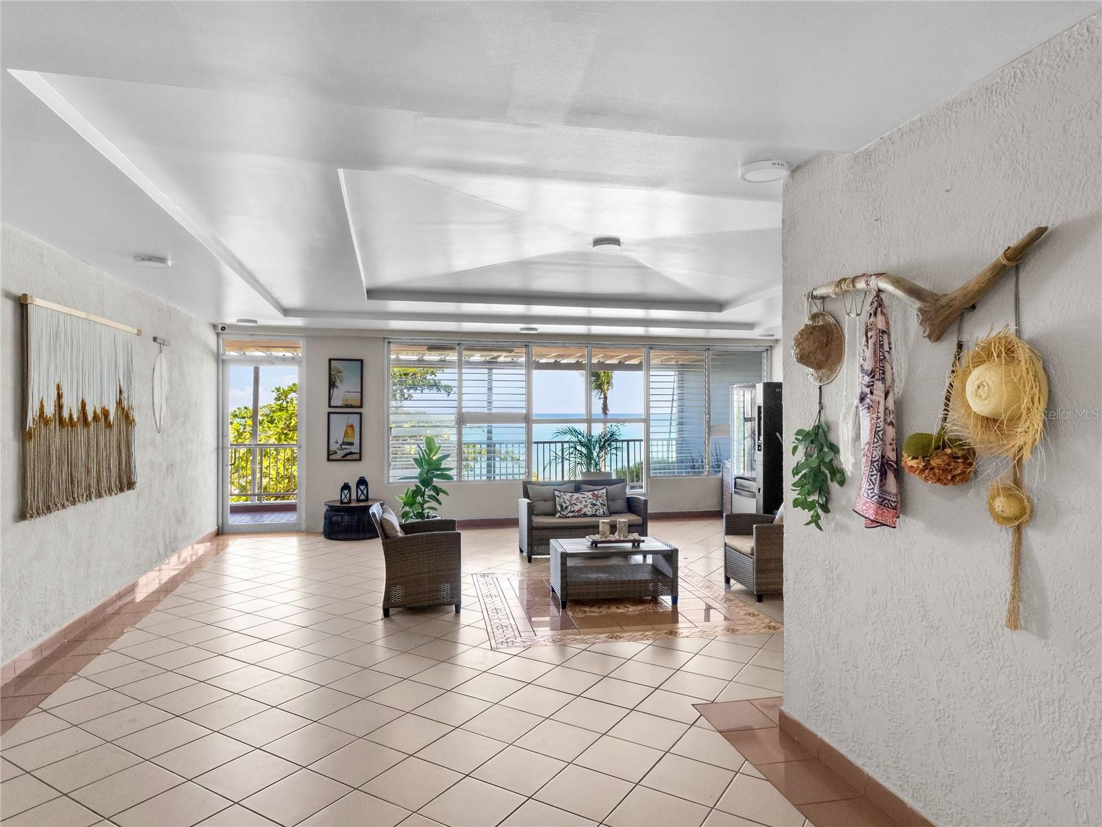 CONDOMINIO SANDY HILLS W #19B