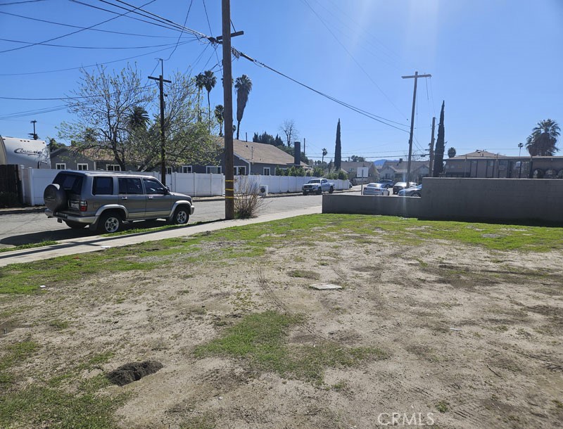 1038 Pershing