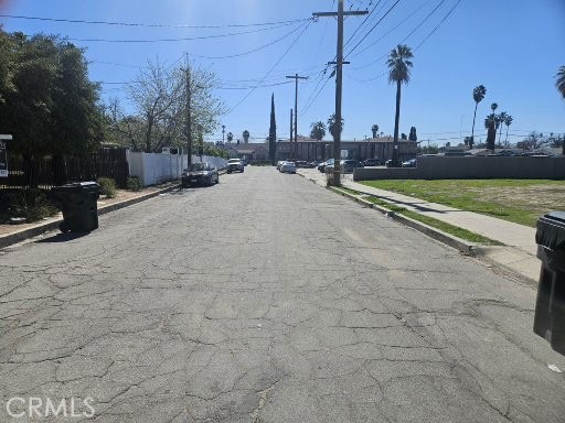 1038 Pershing