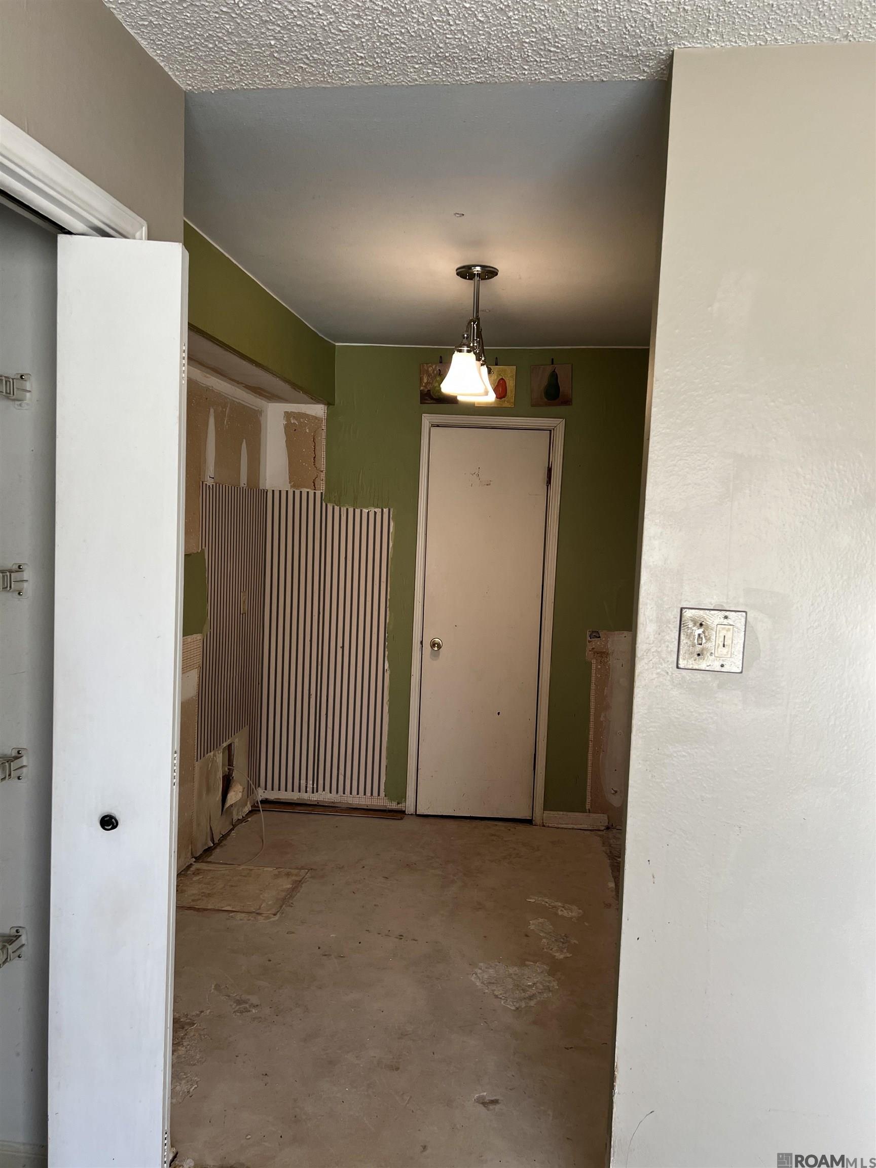 290 Bracewell Dr