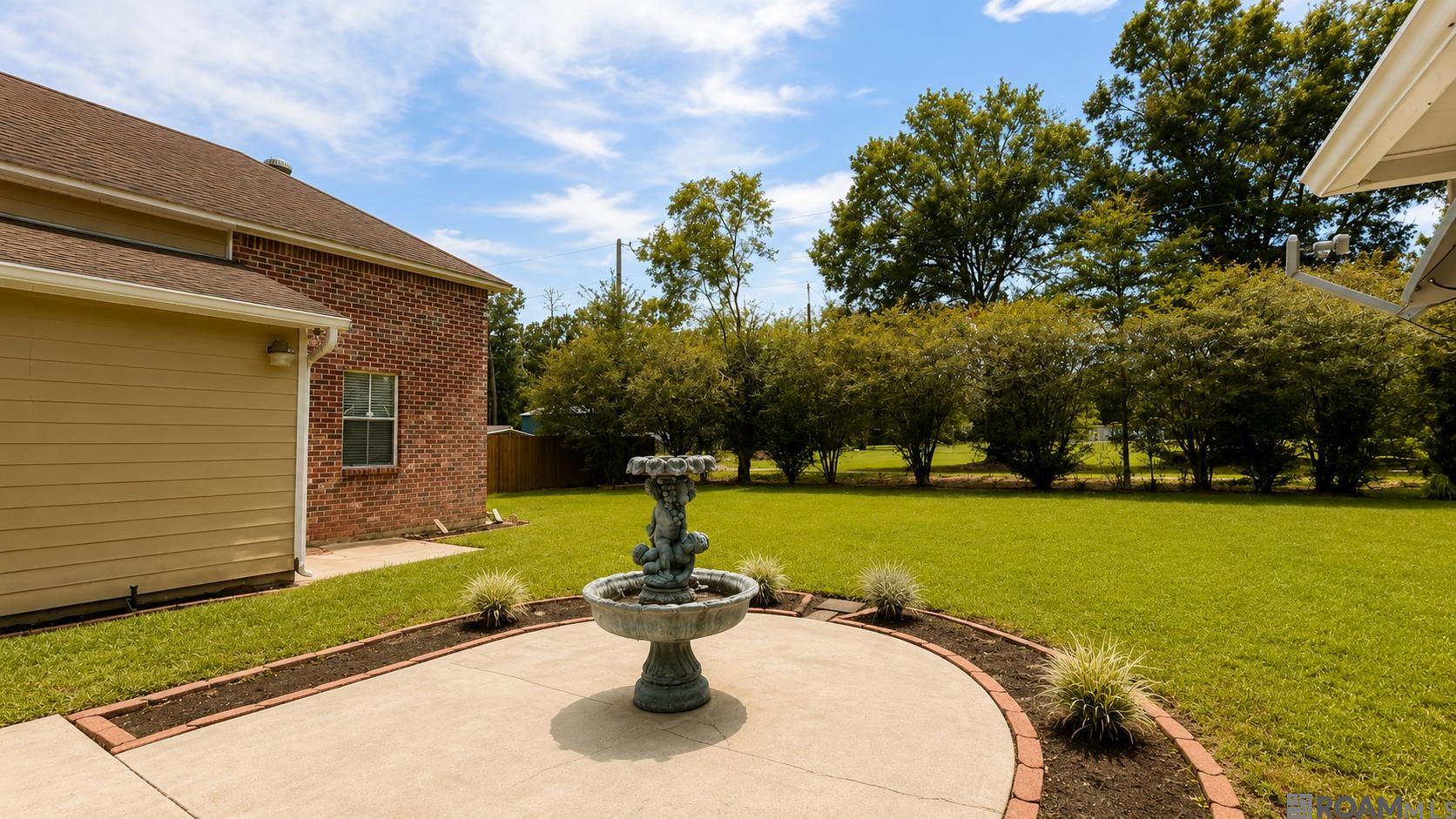 30125 Oak Shadow Dr