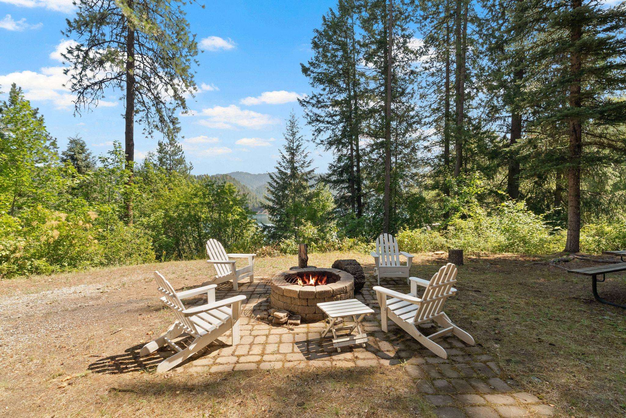 242 Crystal Shores Dr