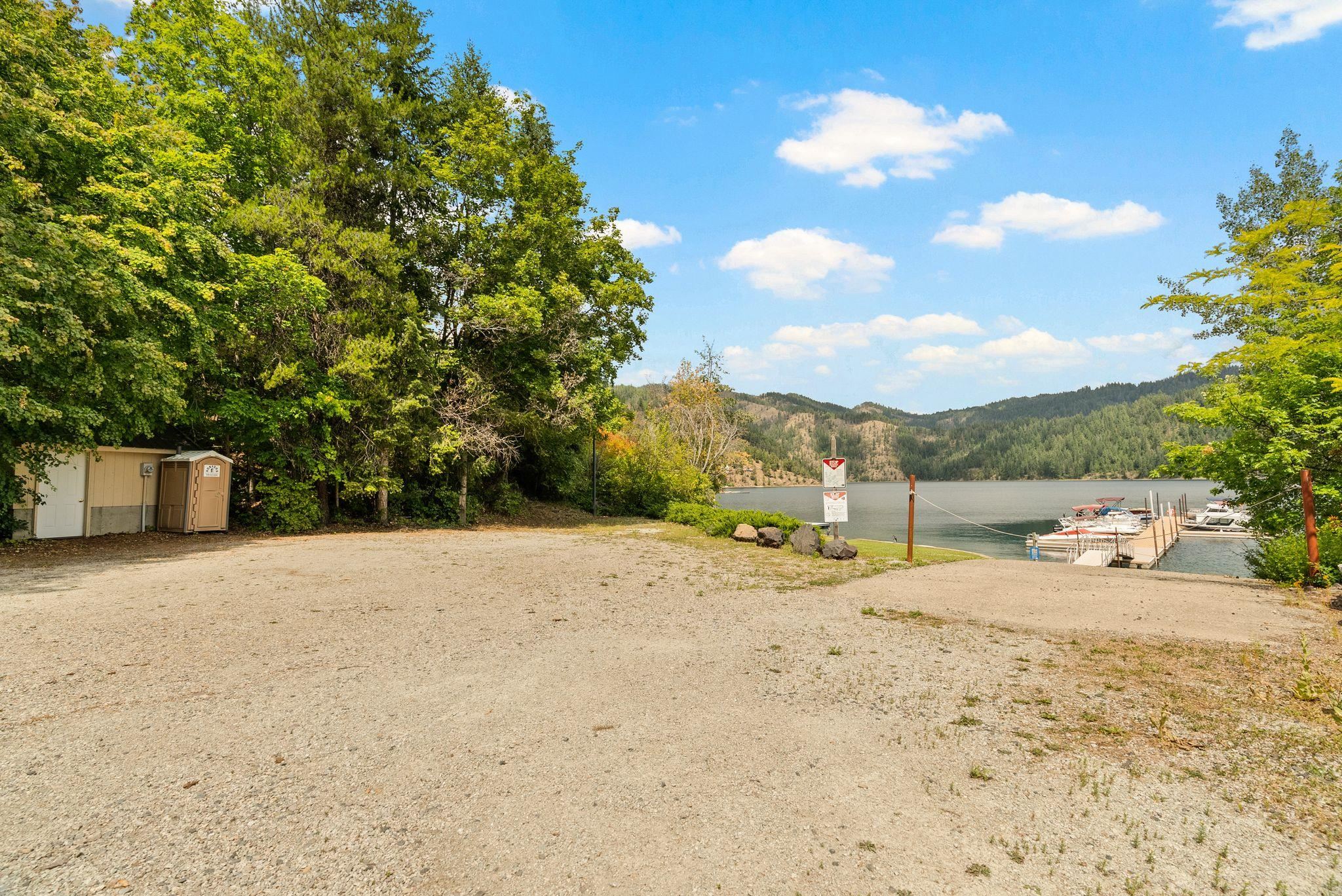 242 Crystal Shores Dr