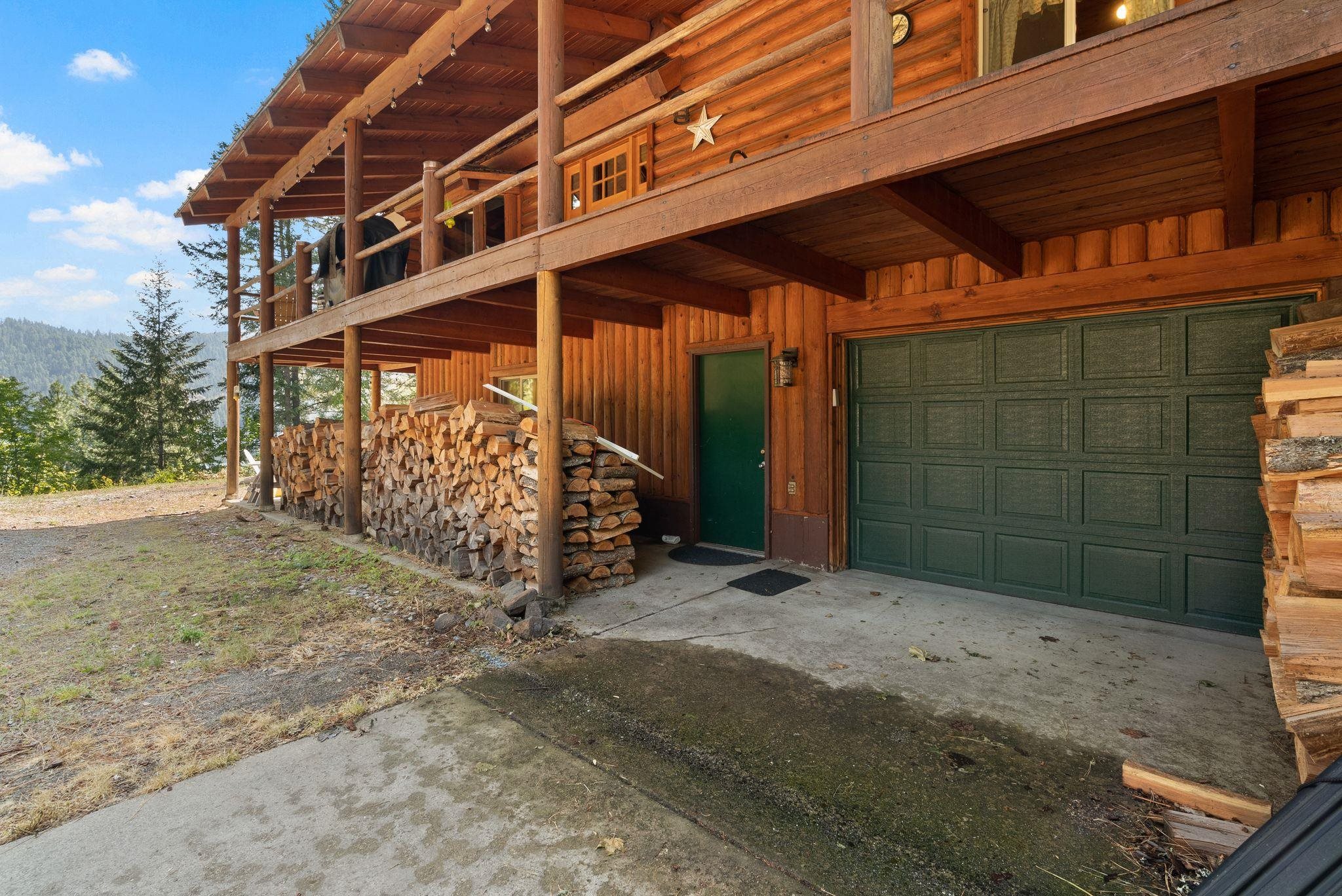 242 Crystal Shores Dr