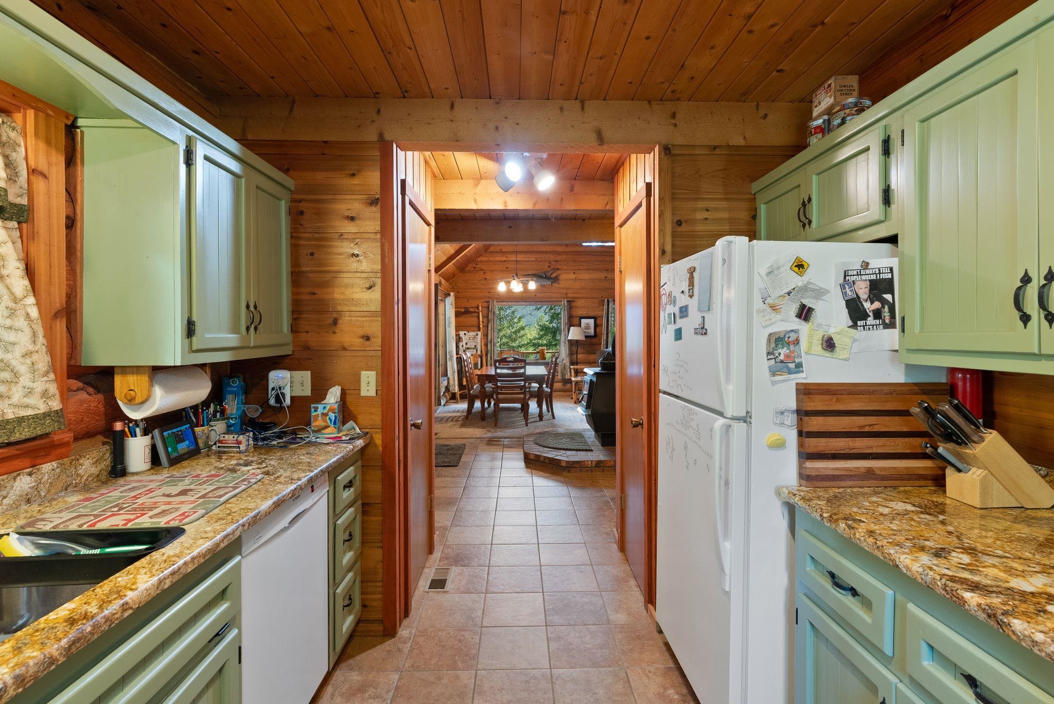 242 Crystal Shores Dr