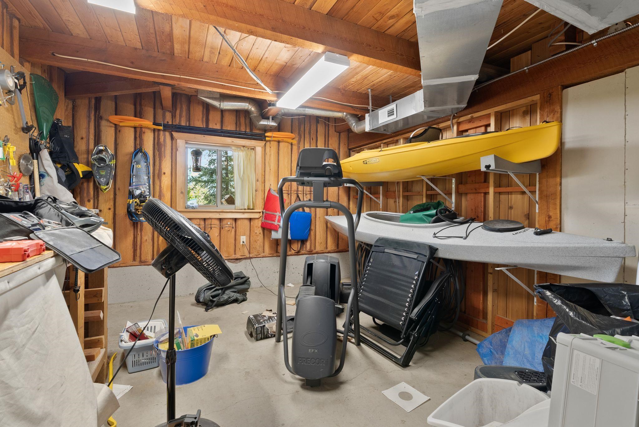 242 Crystal Shores Dr