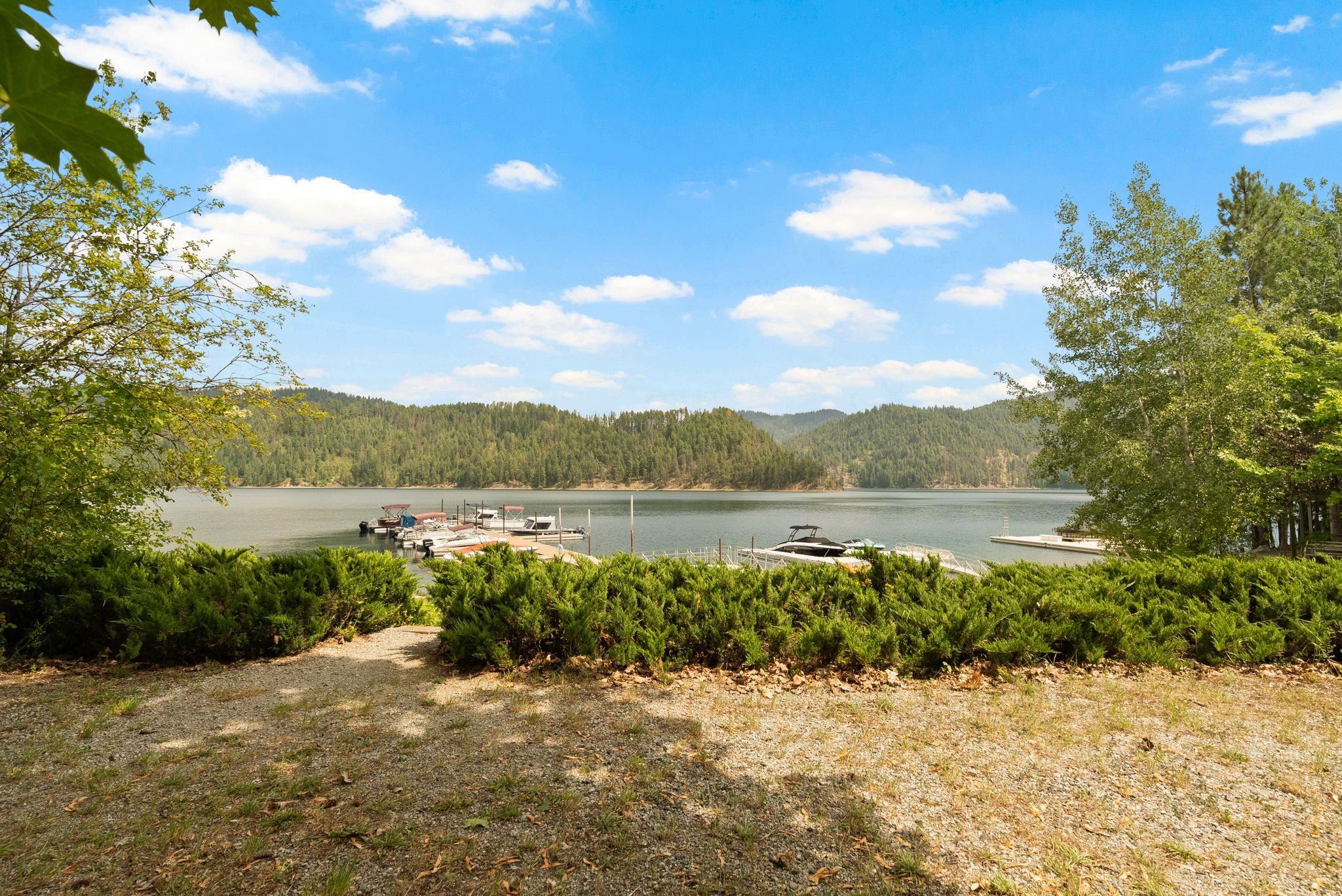 242 Crystal Shores Dr