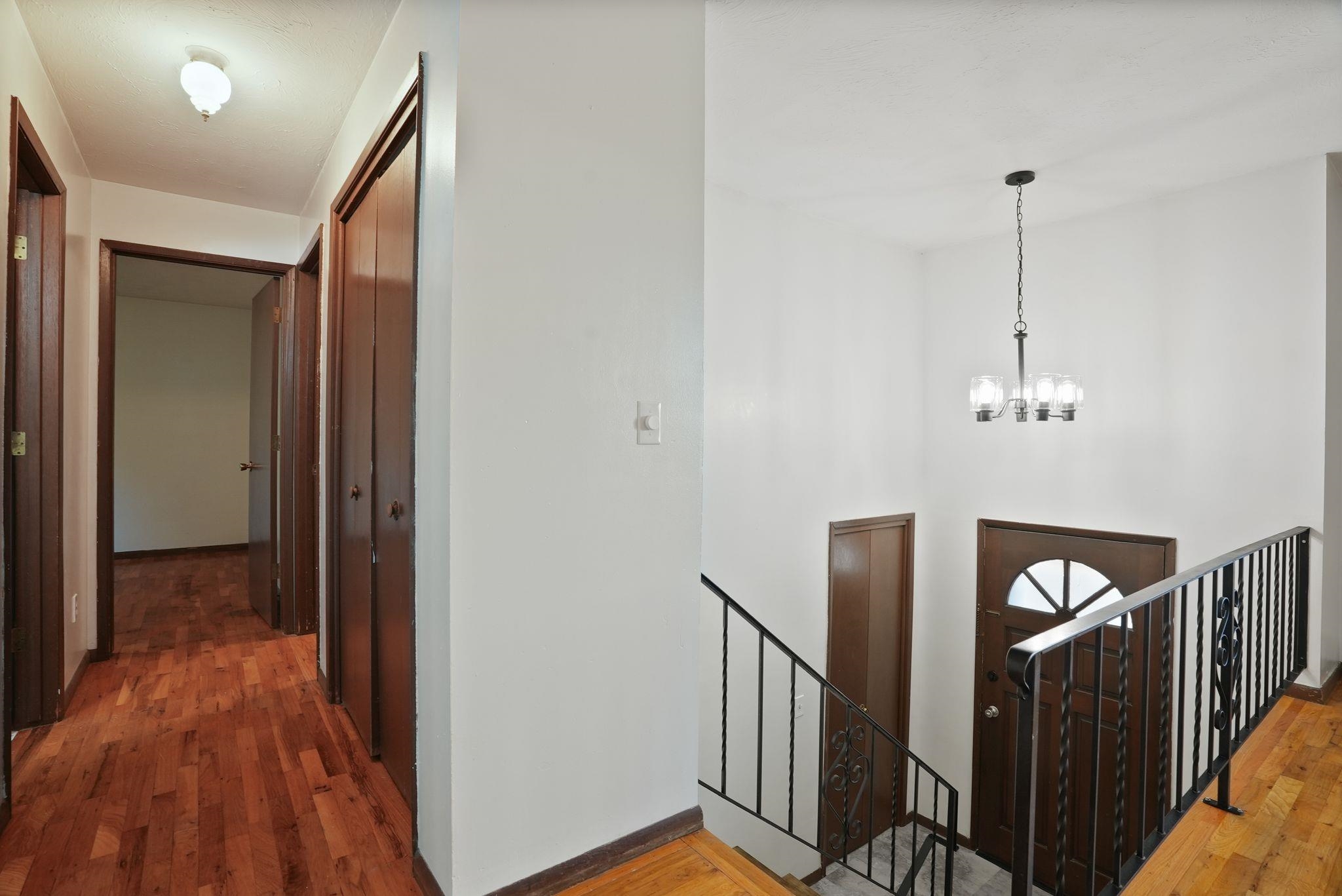 16924 E Broadway Ave