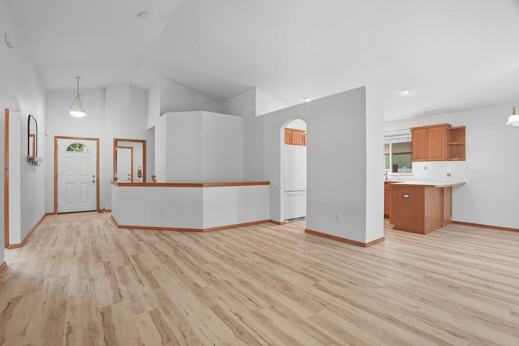 1307 N Pierce Rd