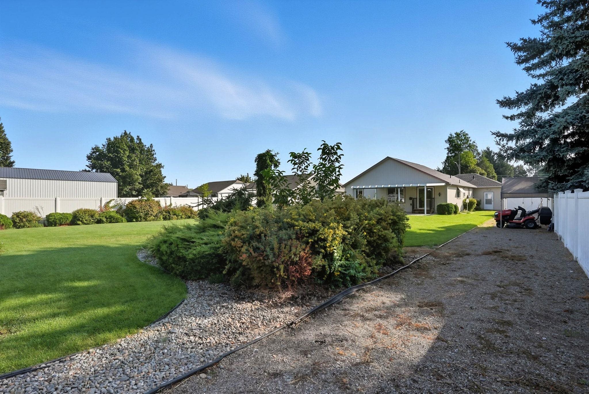 1307 N Pierce Rd