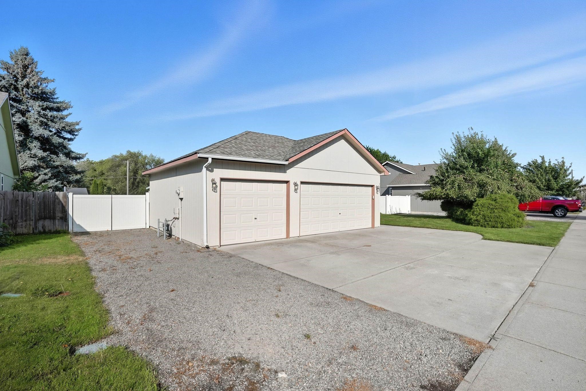 1307 N Pierce Rd