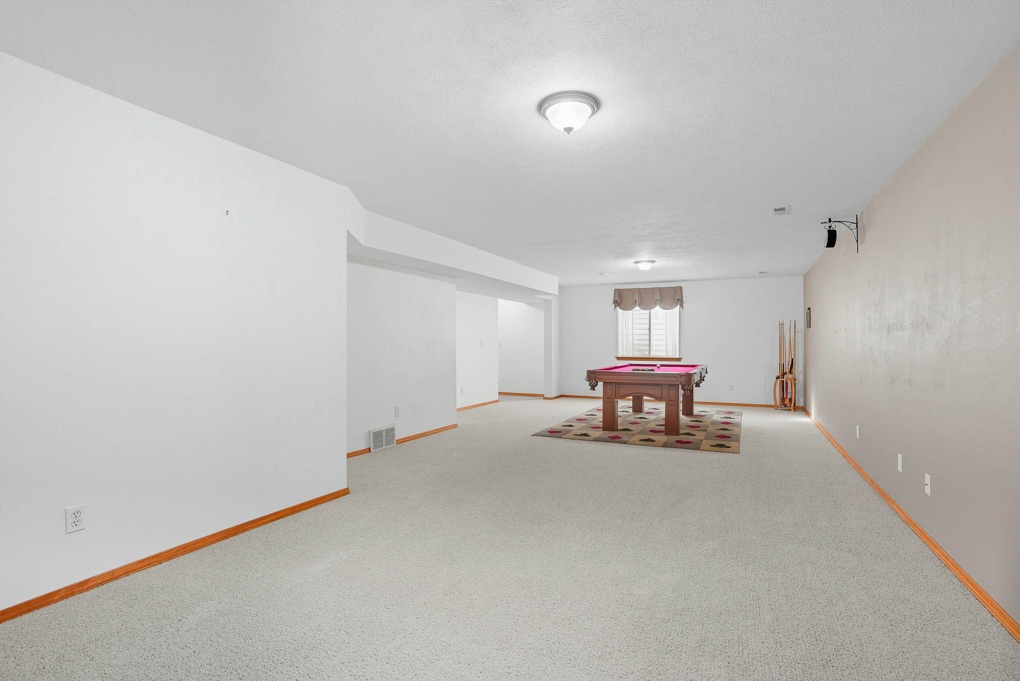 1307 N Pierce Rd