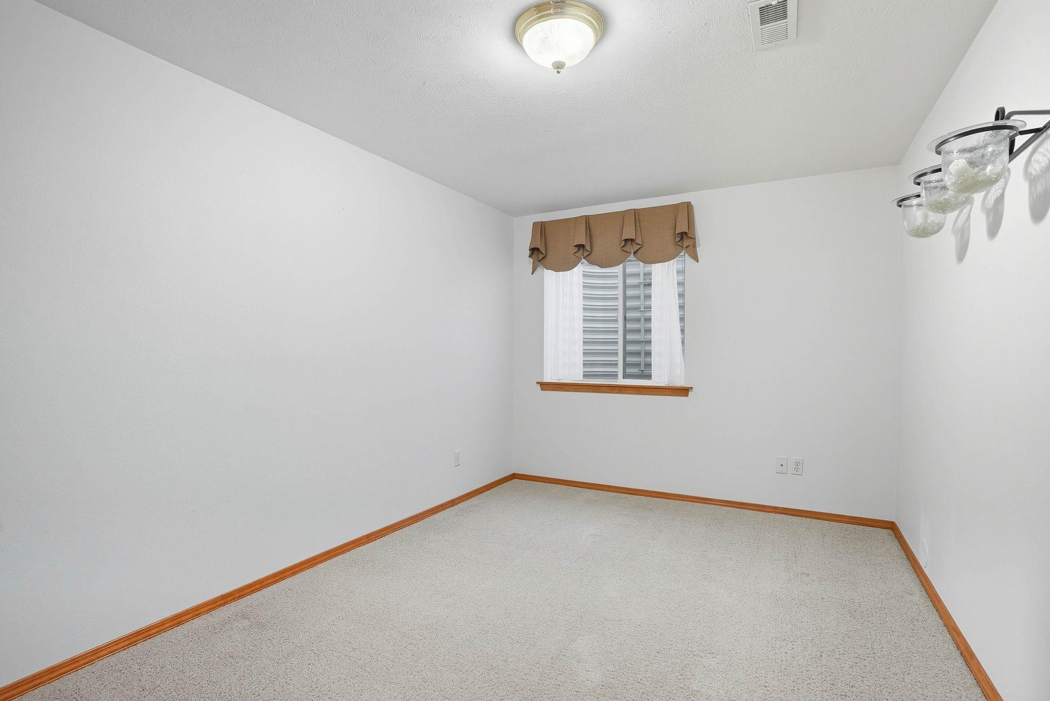 1307 N Pierce Rd