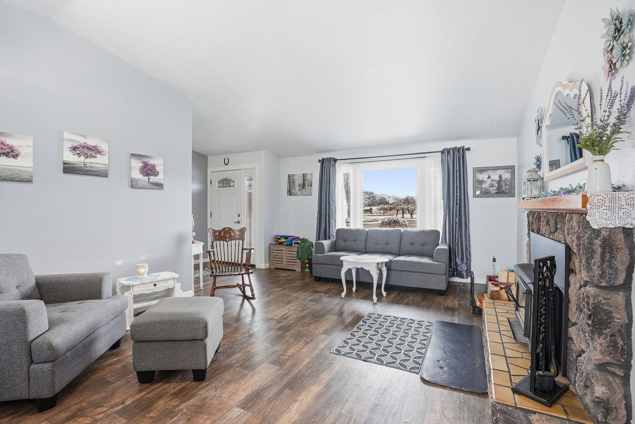 20123 E Micaview Ave