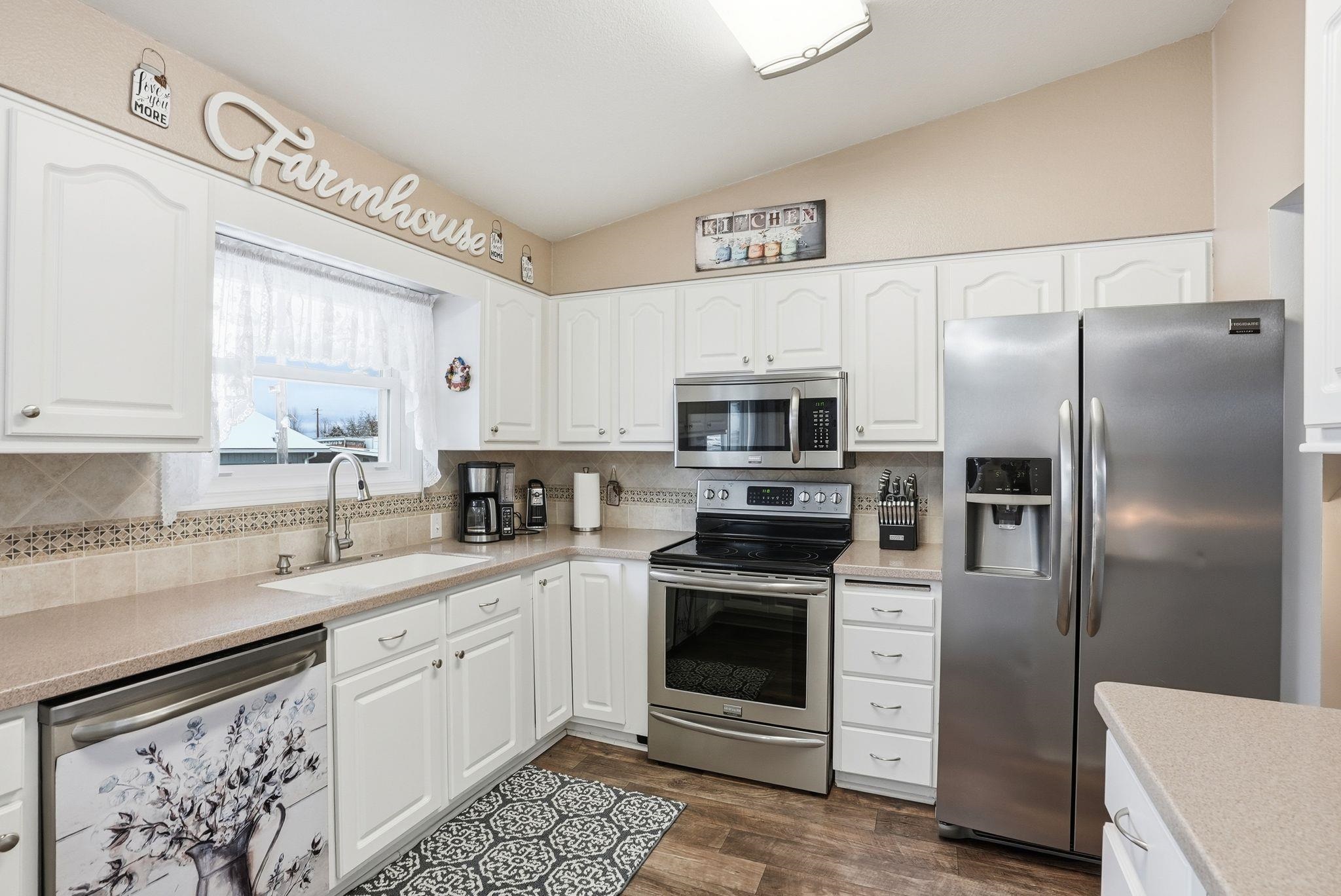 20123 E Micaview Ave