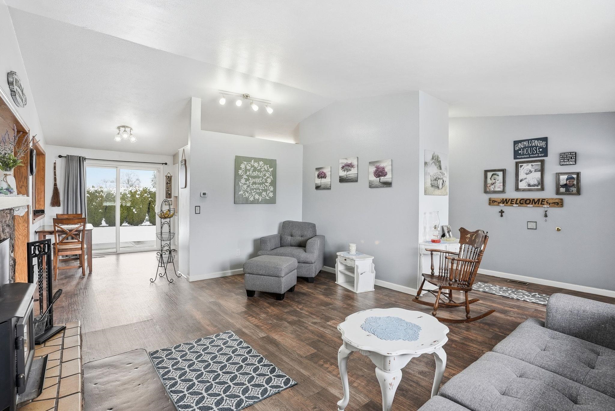 20123 E Micaview Ave