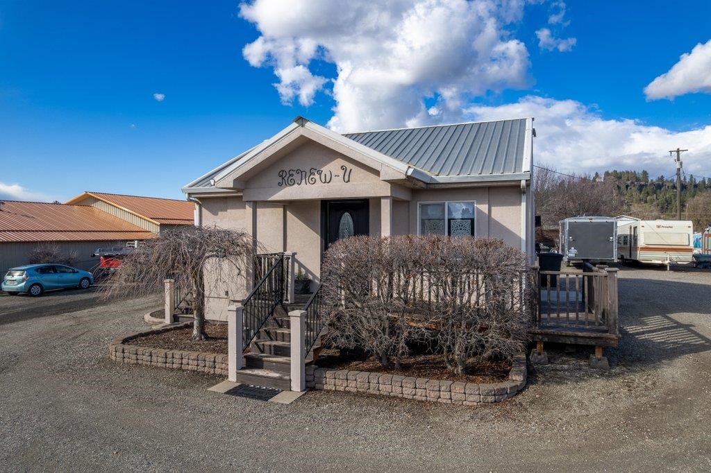 11619 - 11621 Trent Ave