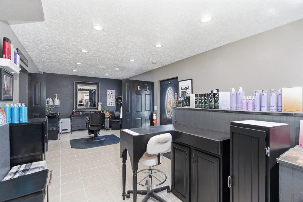 11619 - 11621 Trent Ave