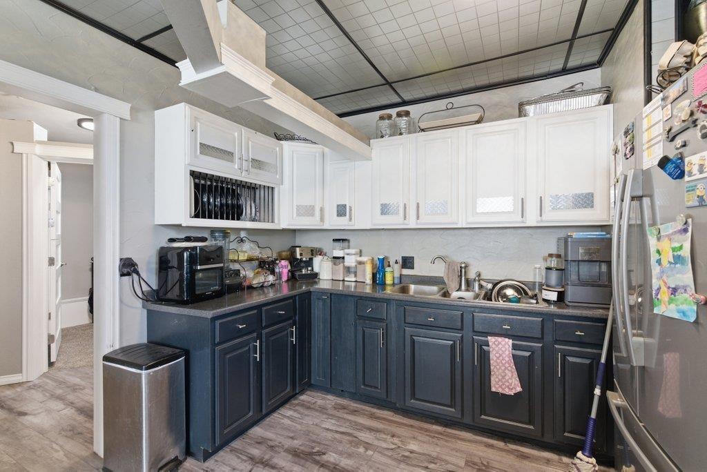 11619 - 11621 Trent Ave