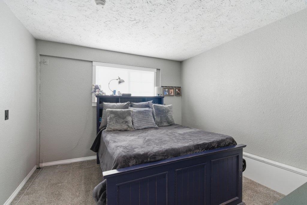 11619 - 11621 Trent Ave