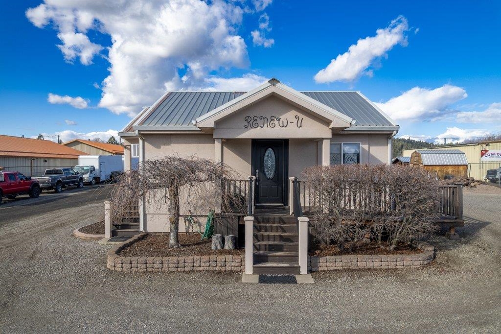 11619 - 11621 Trent Ave