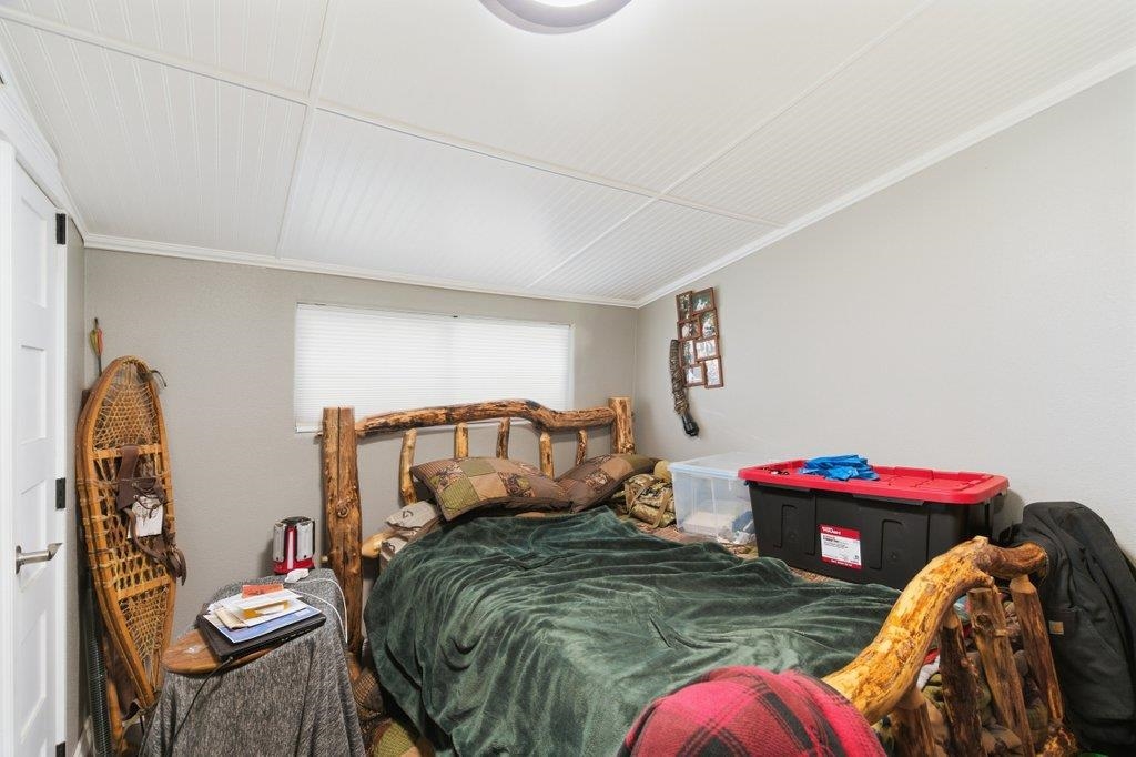 11619 - 11621 Trent Ave