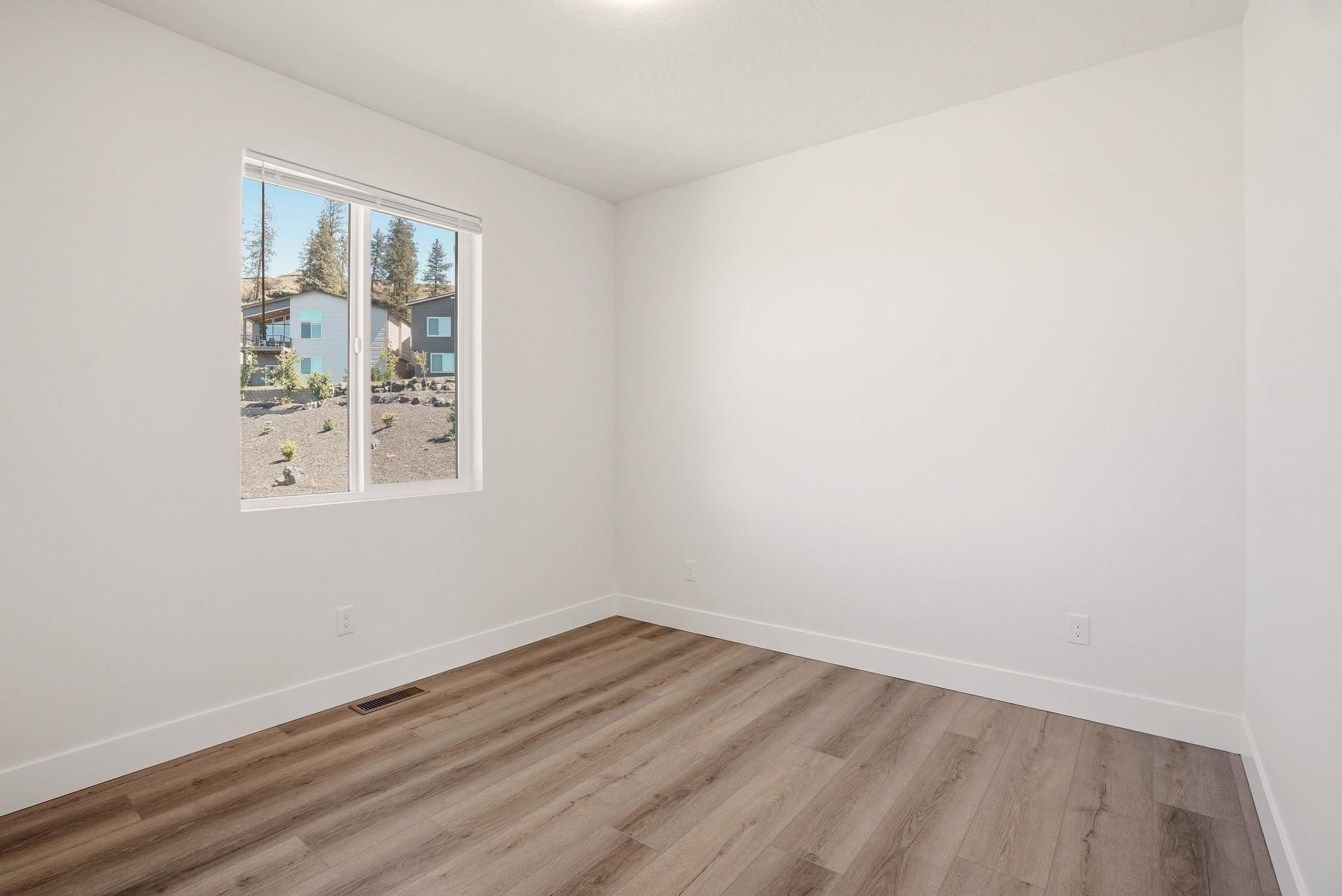 4217 W Tolliver Ct