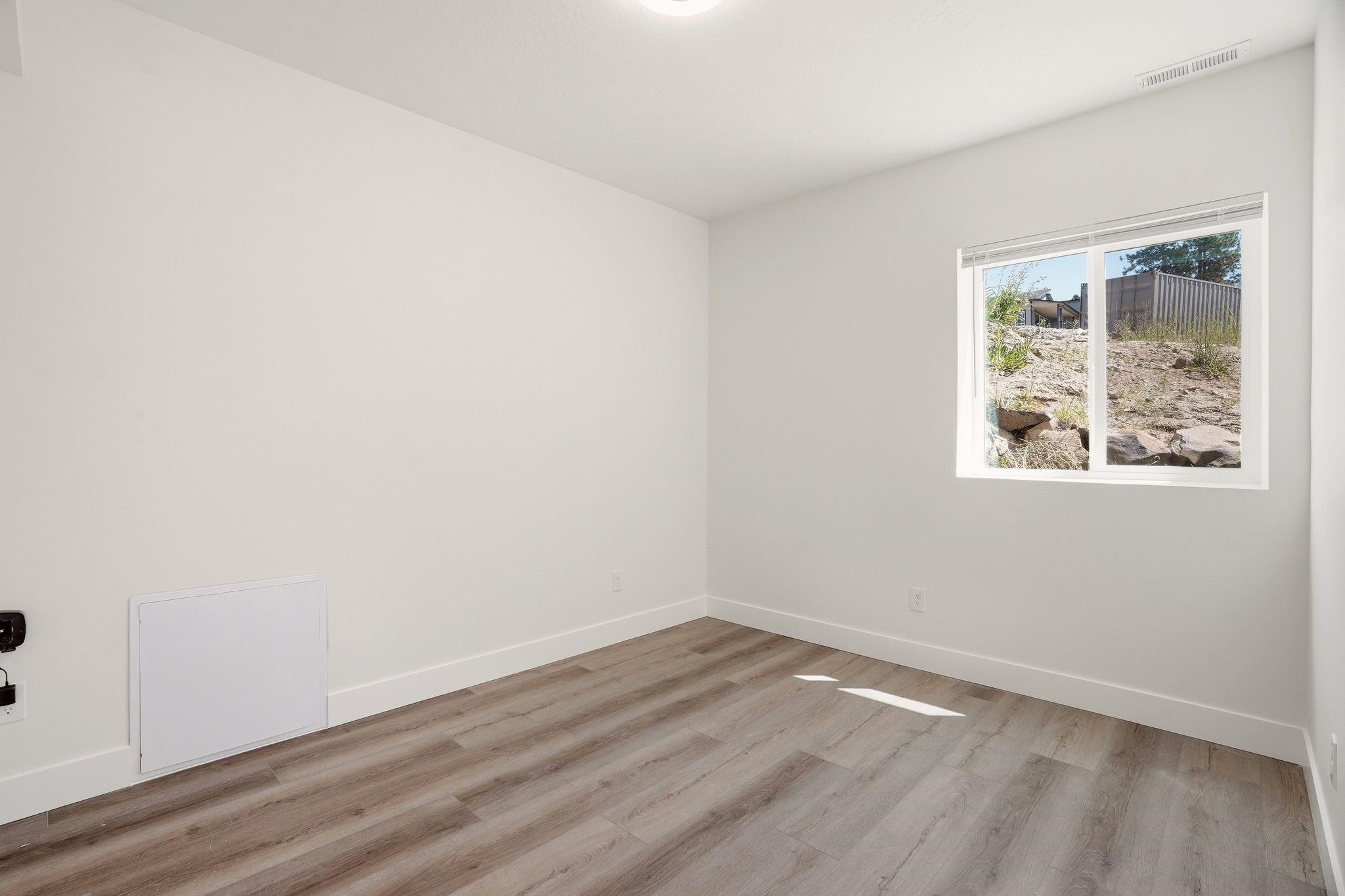 4217 W Tolliver Ct