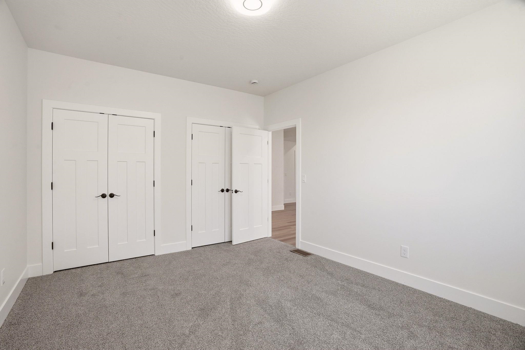 4217 W Tolliver Ct