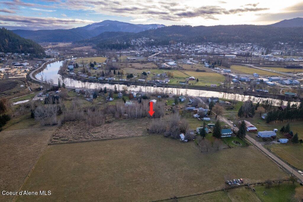 747 Riverdale Dr, St. Maries