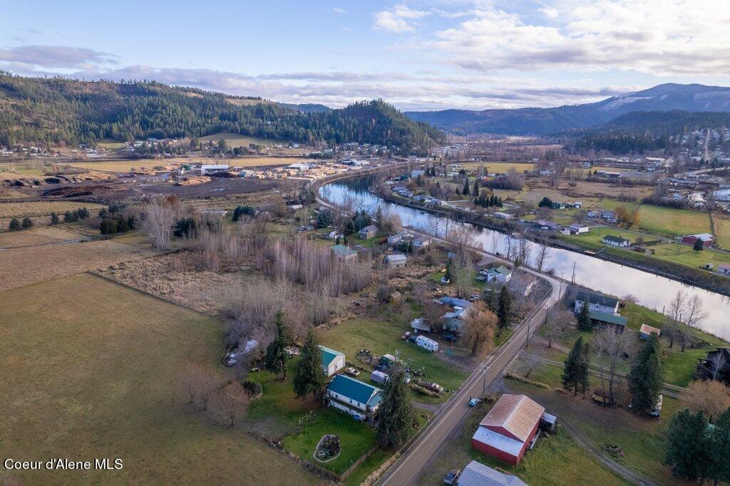 747 Riverdale Dr, St. Maries