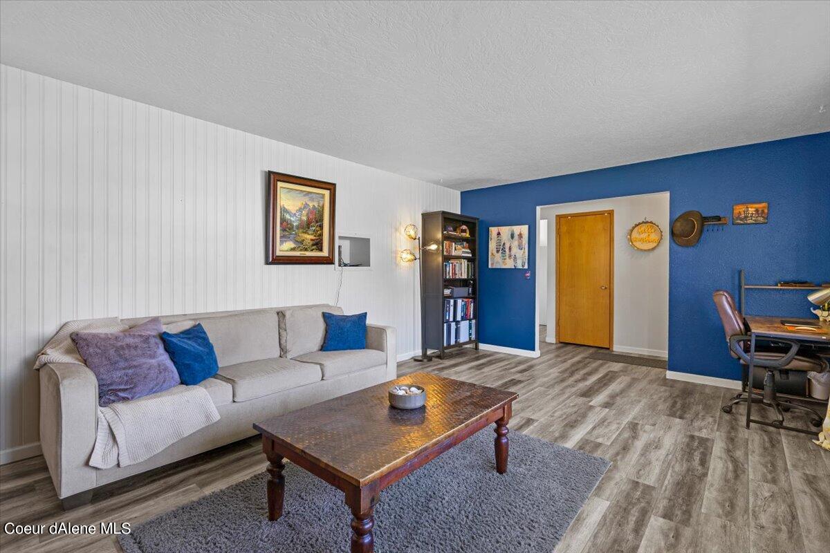 501 Fairview Ave