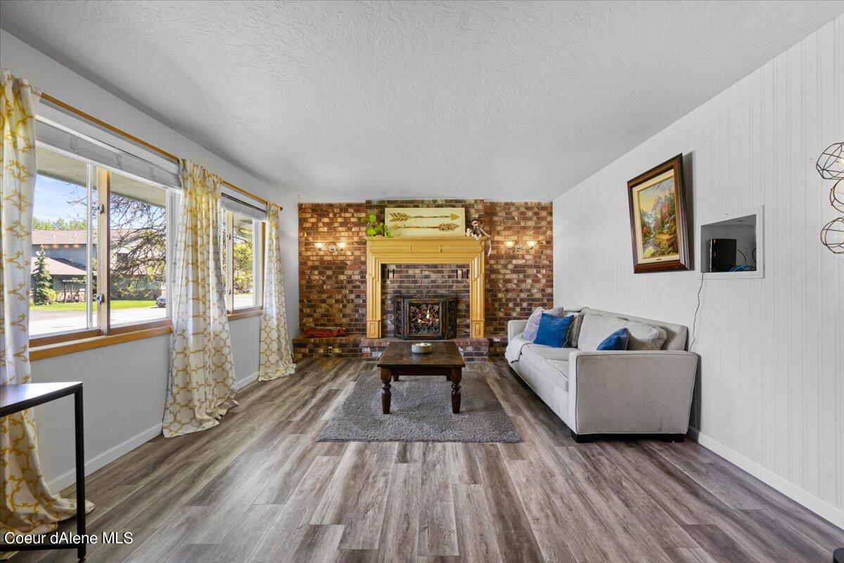 501 Fairview Ave