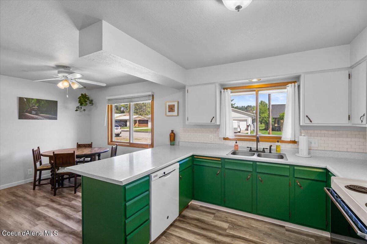 501 Fairview Ave