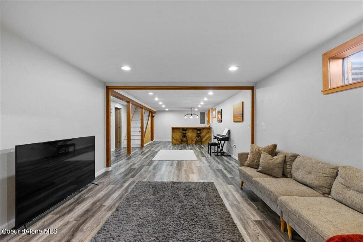 501 Fairview Ave