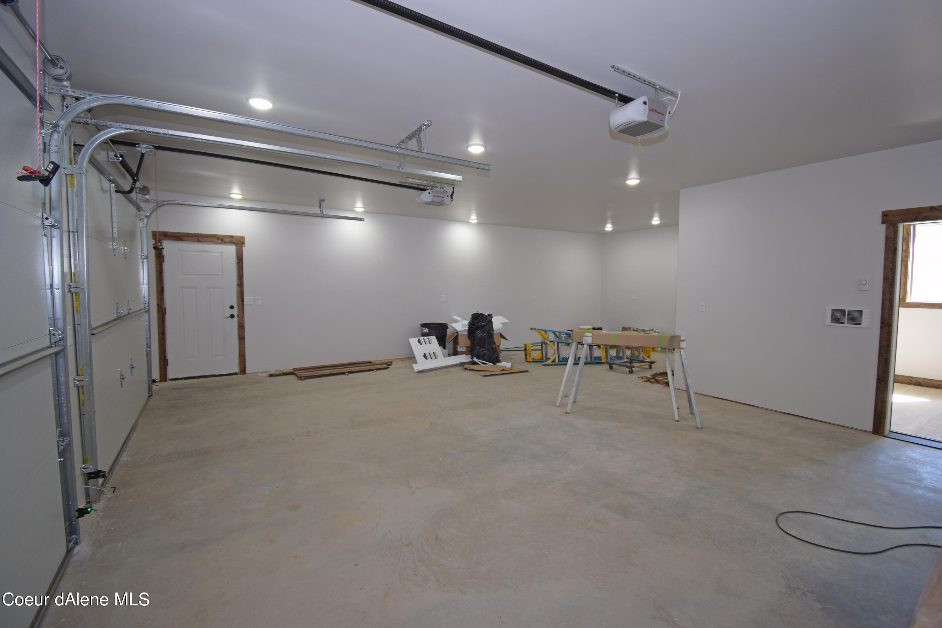 88 Airstrip Rd
