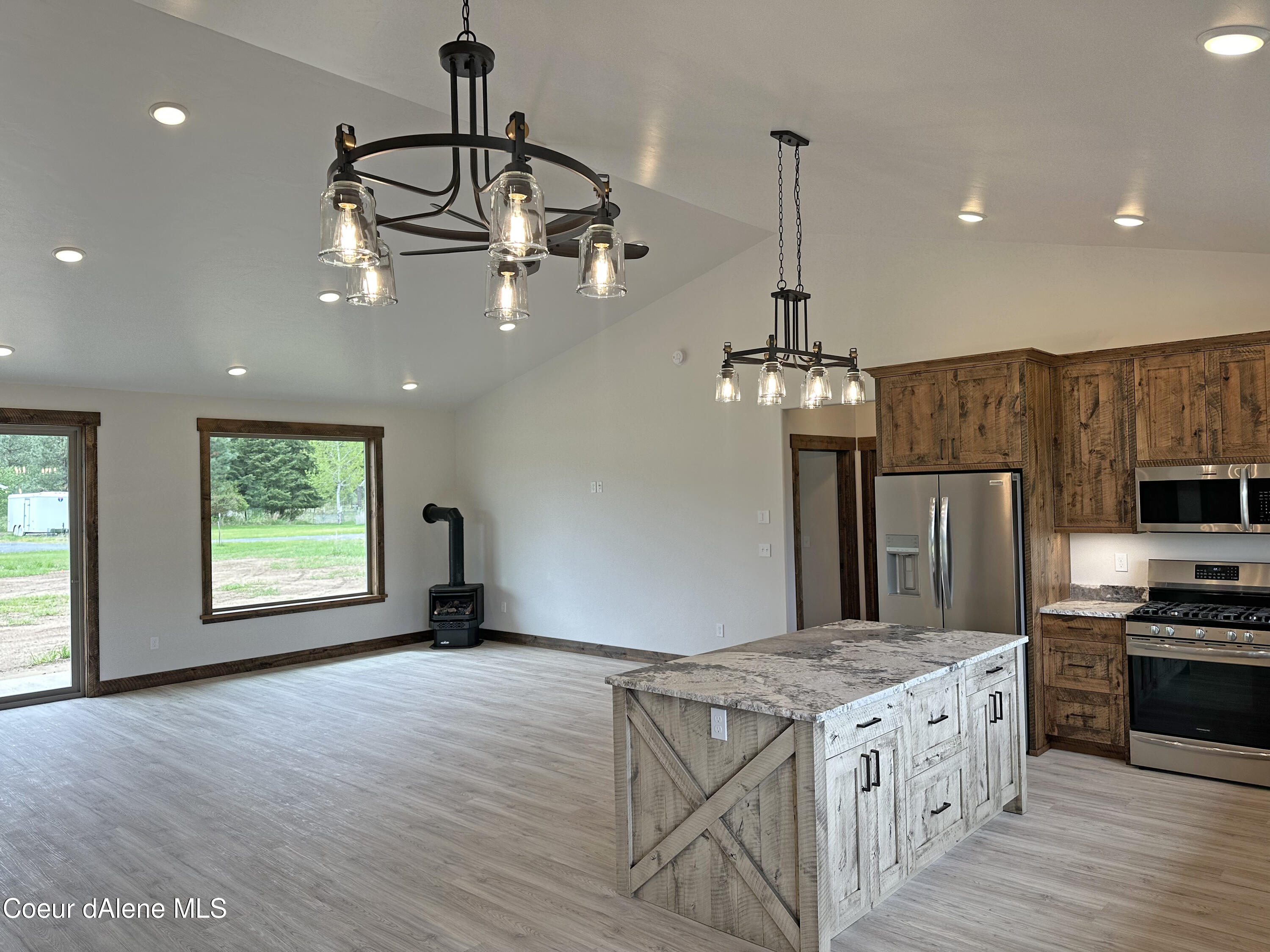 88 Airstrip Rd