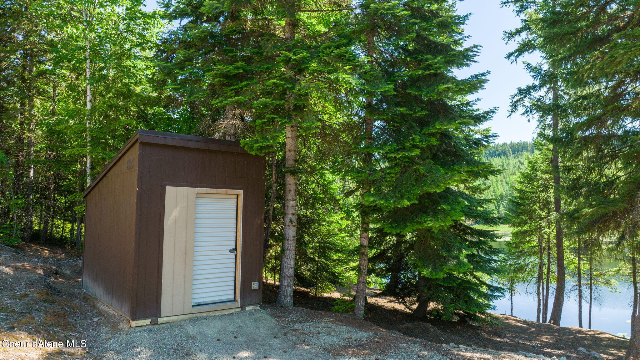 2470 Smith Lake Rd