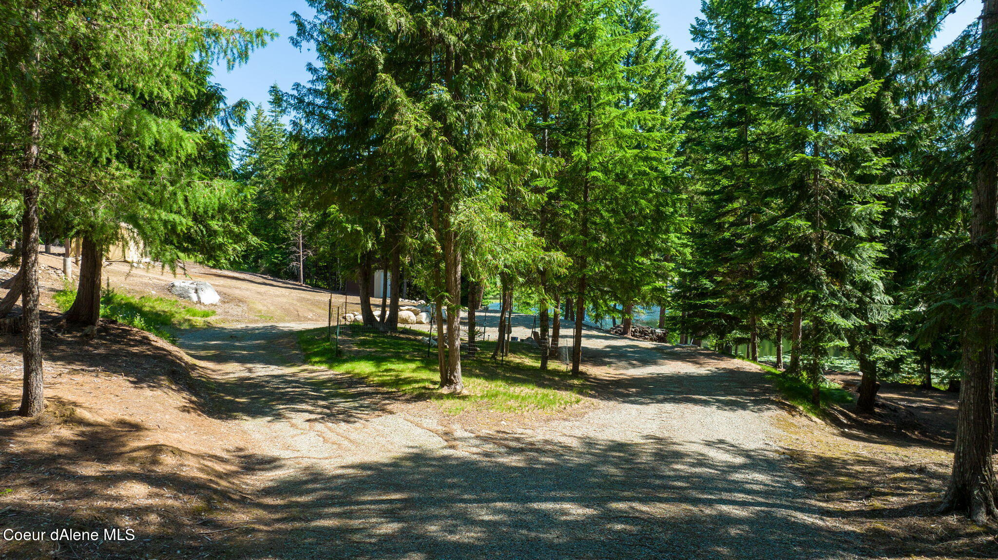 2470 Smith Lake Rd