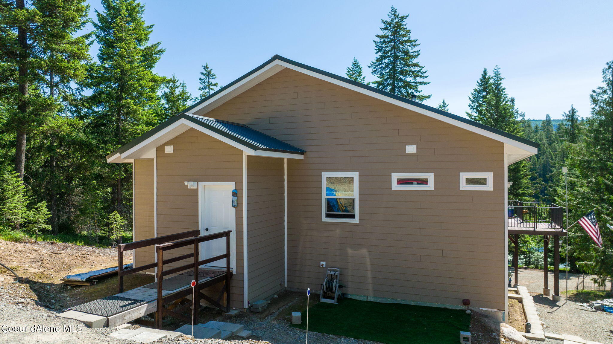 2470 Smith Lake Rd