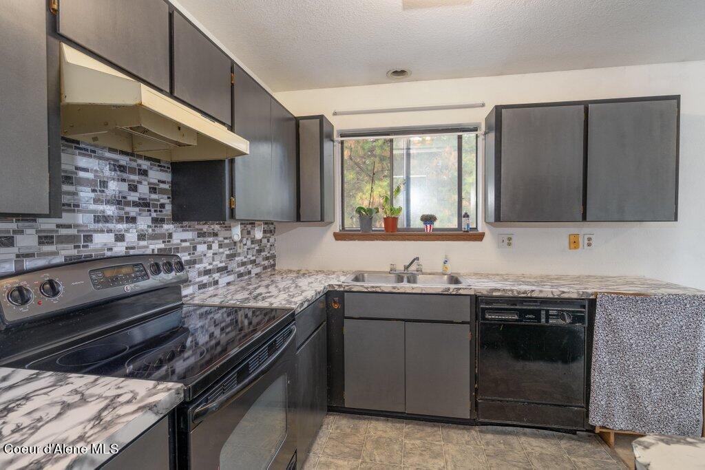 6707 W TIMBERLINE ST