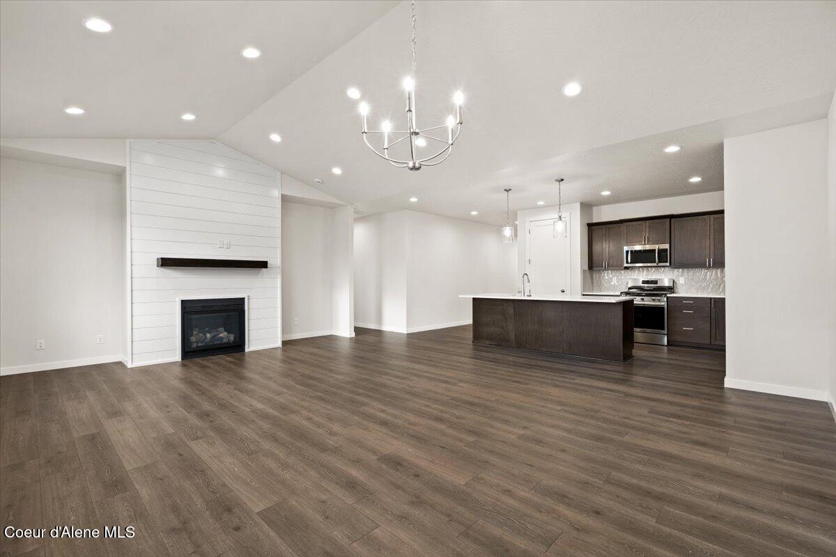 3439 N Cyprus Fox Loop