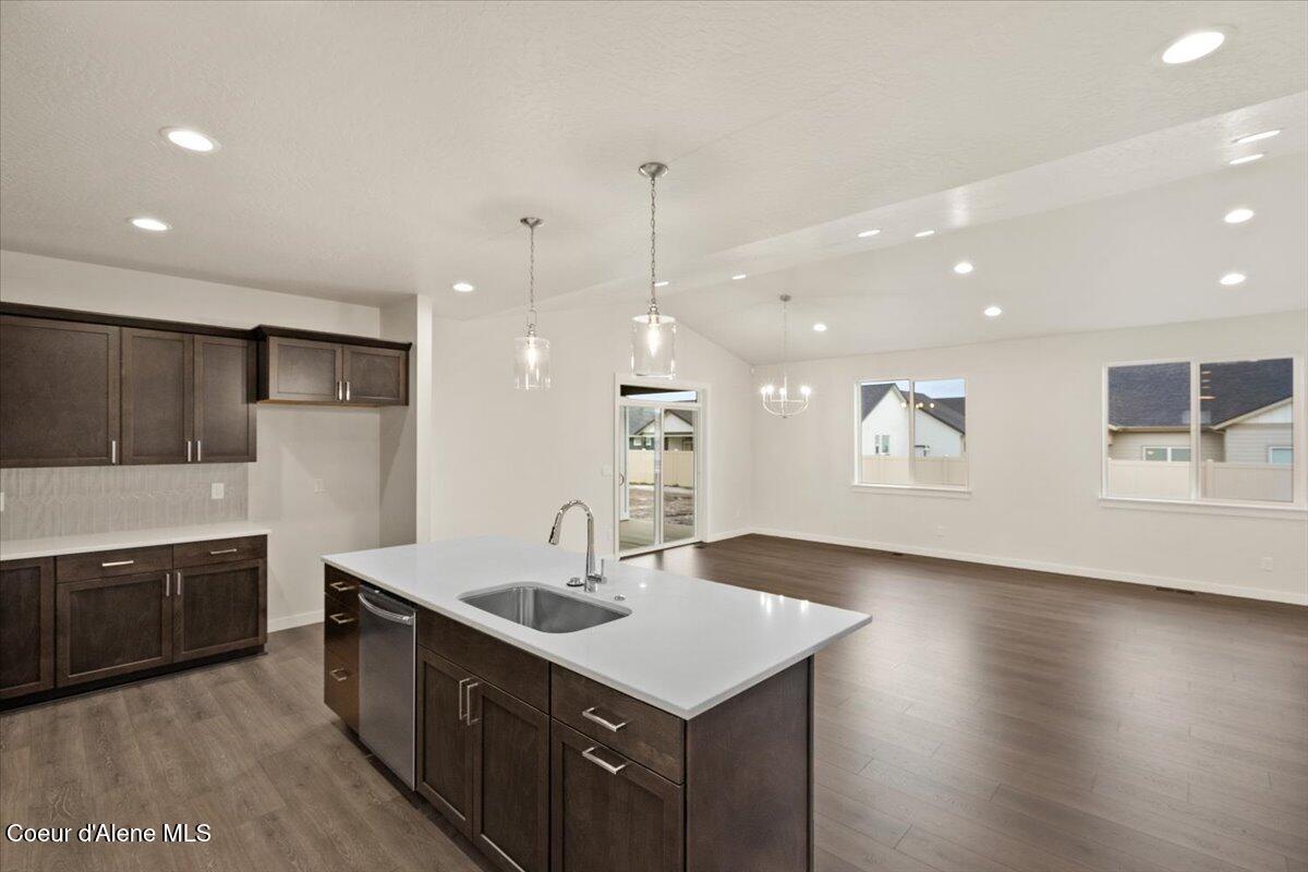 3439 N Cyprus Fox Loop