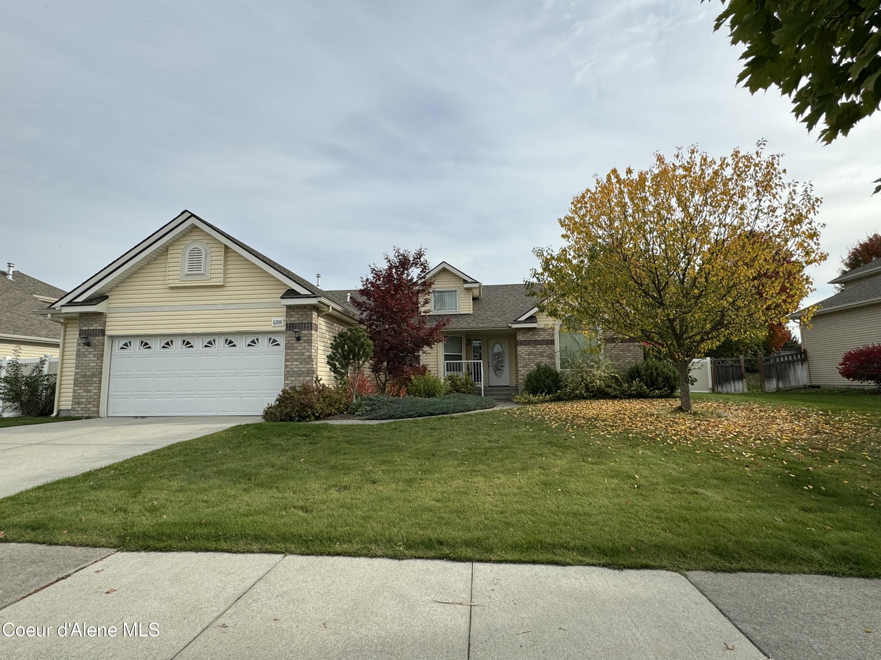 8208 N SALMONBERRY LOOP