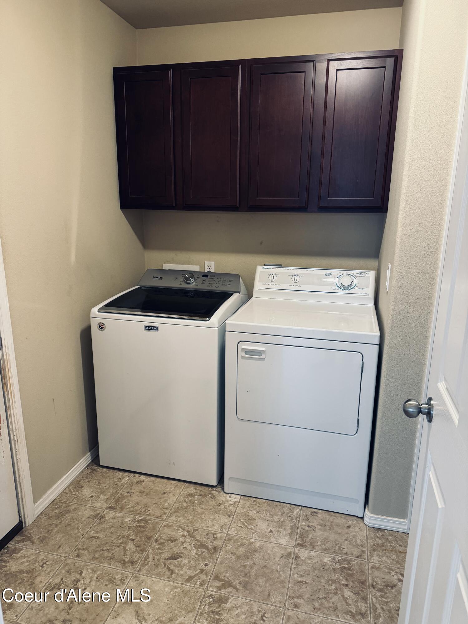 8208 N SALMONBERRY LOOP